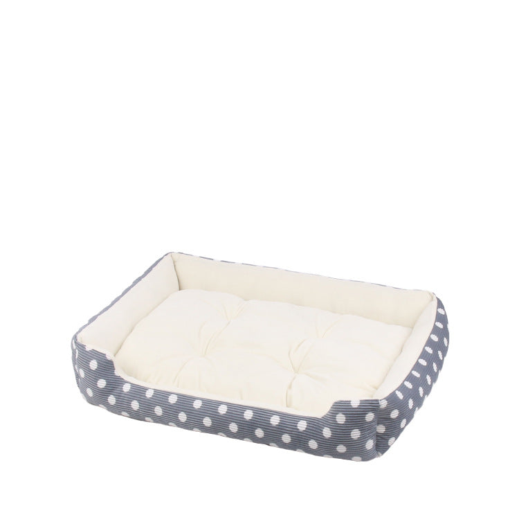 Polkadot bed