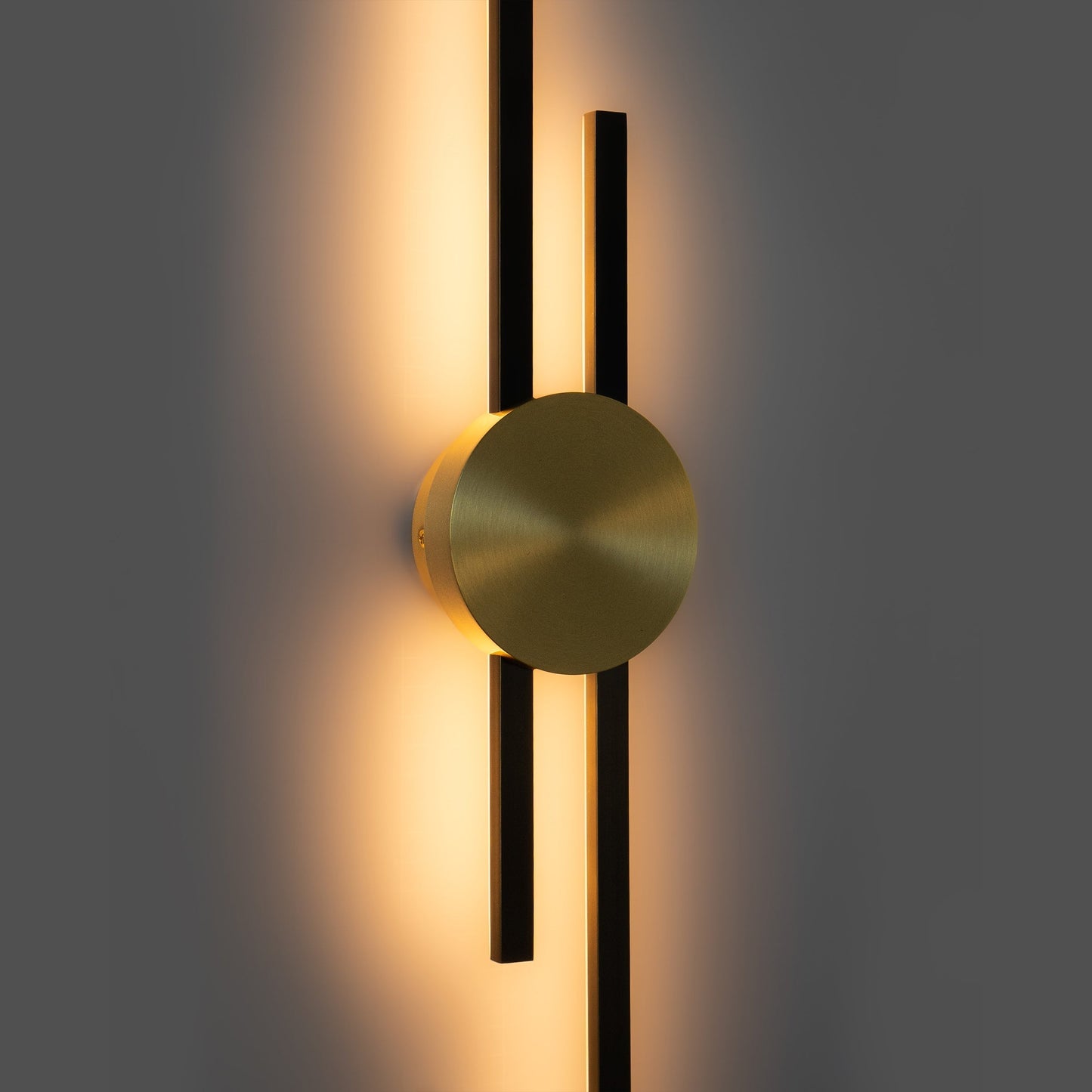 Lineaire minimalistische wandlamp