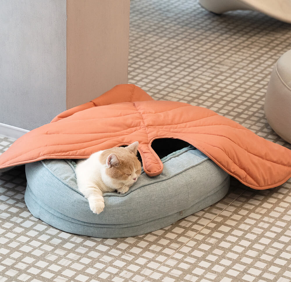 Hondendeken in Bladvorm met Donut Hondenbed Luxe Hondengeschenken