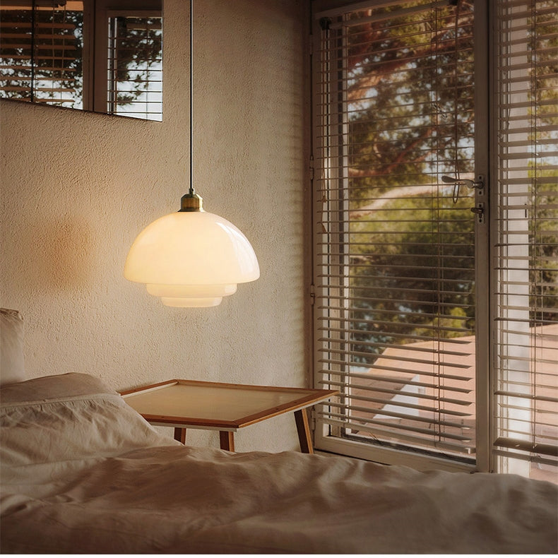 Mid Century Art melk wit glazen hanglamp