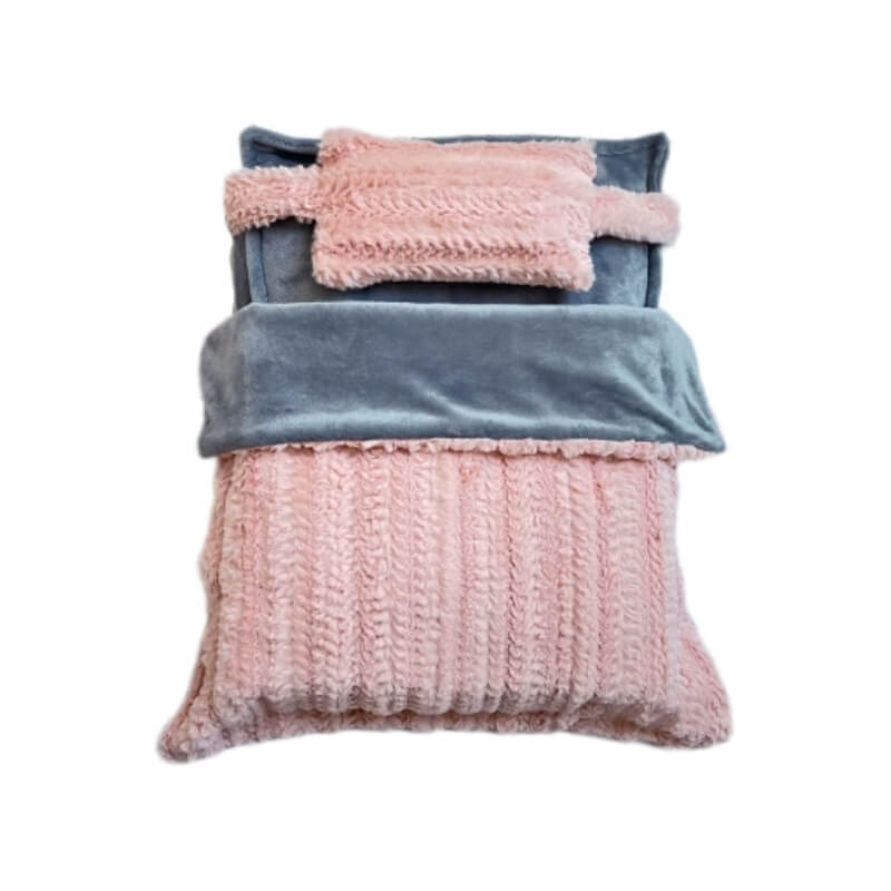 Speels roze pluche huisdierbed met kussen en deken