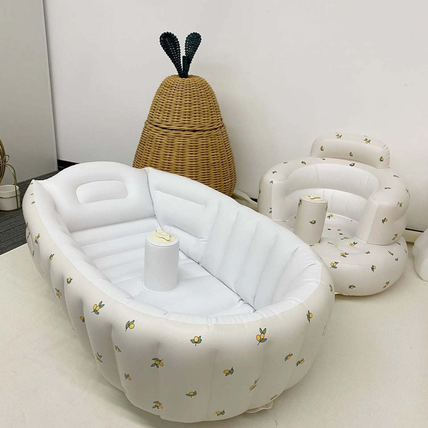 Inflatable Infant Bath Tub – Blow Up Baby Bath for Water Play
