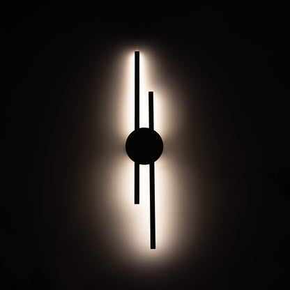 Lineaire minimalistische wandlamp