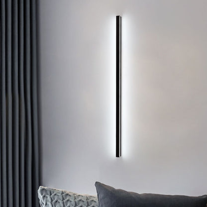 Minimalistische lineaire wandlamp met LED-sfeerverlichting