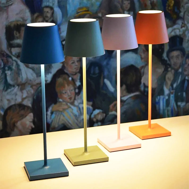 Moderne oplaadbare LED draadloze tafellamp