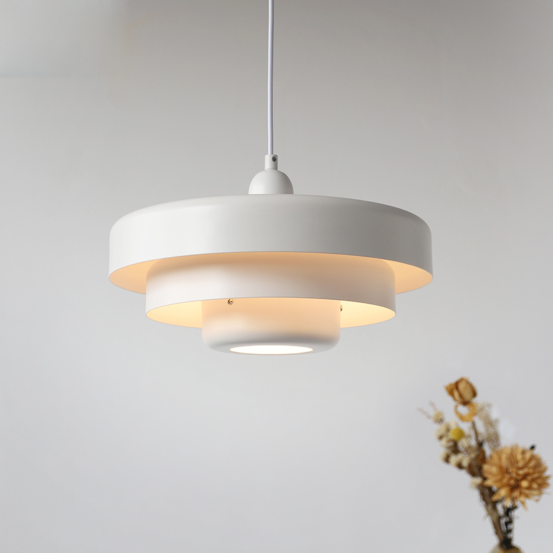 Middeleeuwse ijzeren retro enkele kop Bauhaus hanglamp