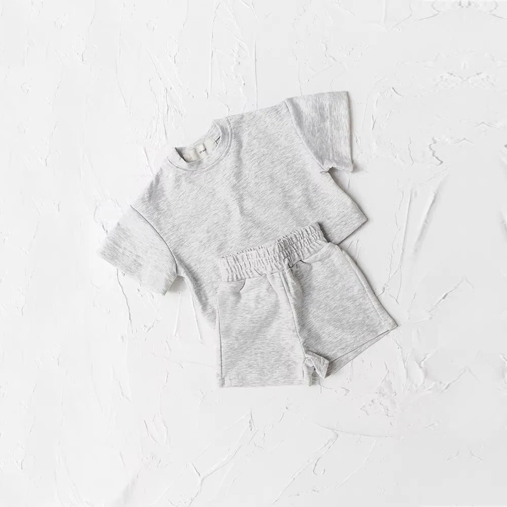 Kinderzomeroutfit – Set van 2, T-shirt en korte broek