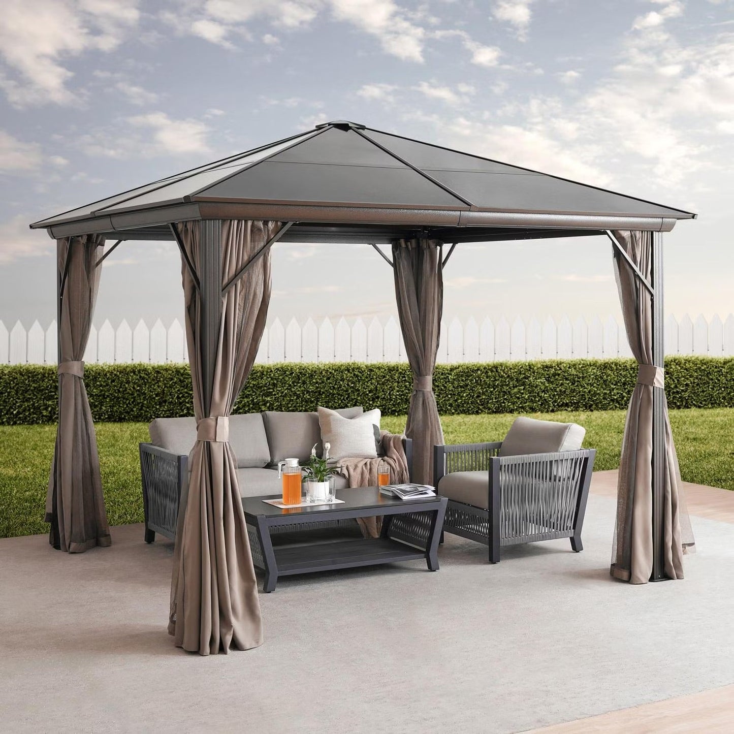 Trevana 3x3m braunes Outdoor-Pavillon mit Netz und Deckenhaken